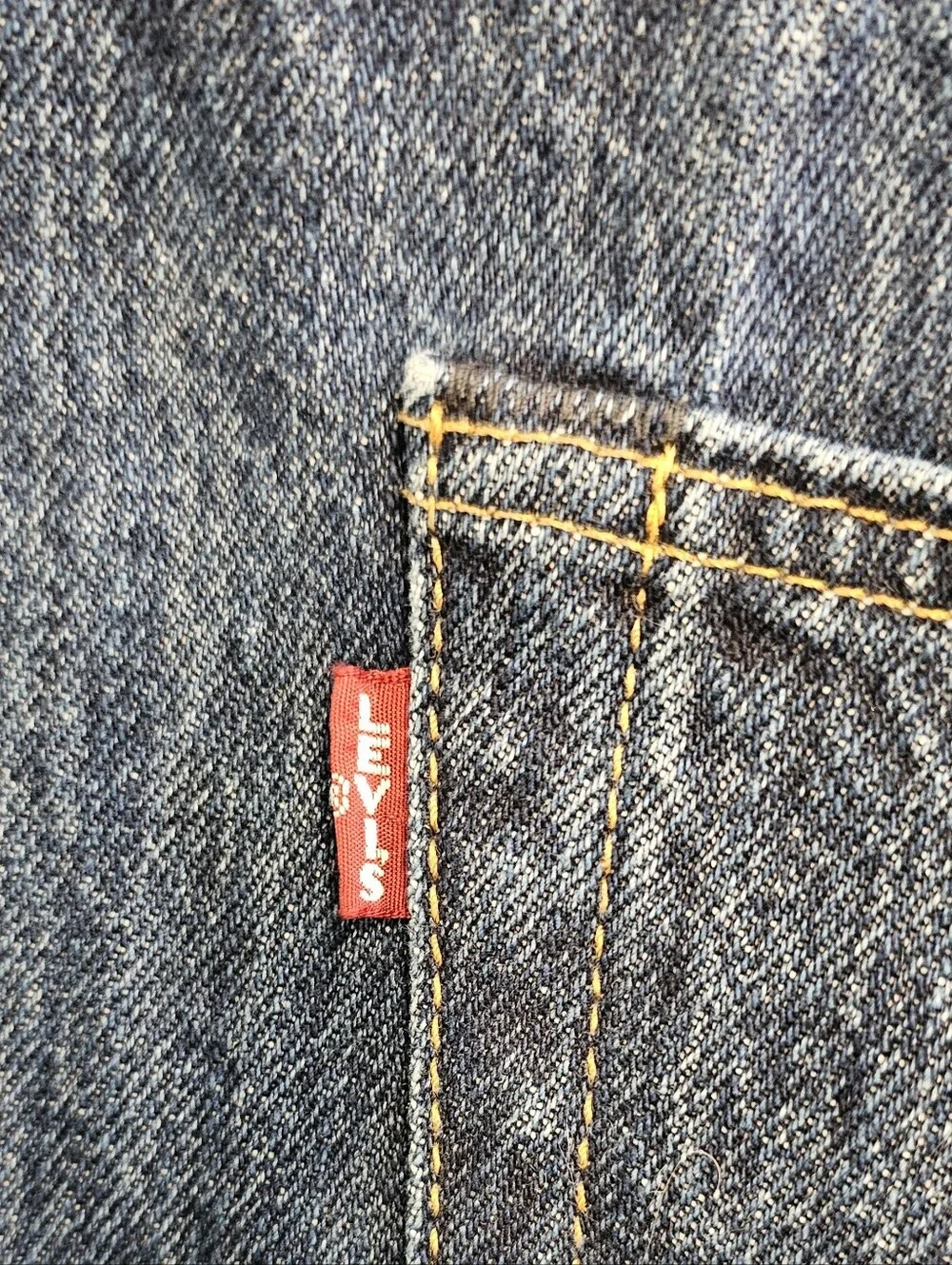 Levi’s 501 Original Fit Straight Leg Jeans Button Fly Men’s Size 52x32 NWT